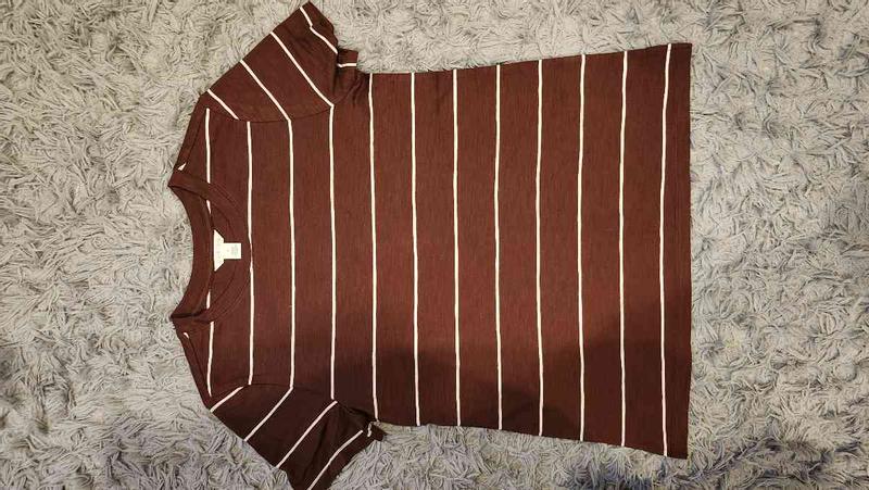 Customer photo for "Very roomy, soft touch, breathable"