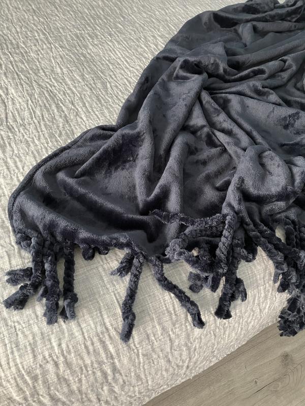 Navy throw blanket