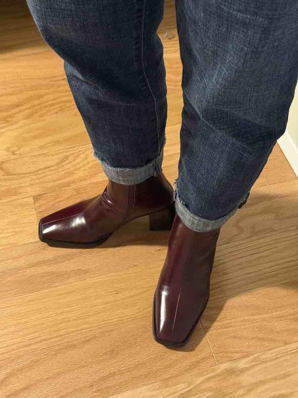 Review Thumbnail Image 0 236738659