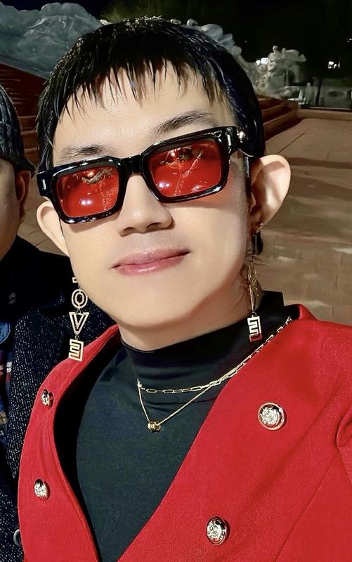 Review Thumbnail Image 0 238704009