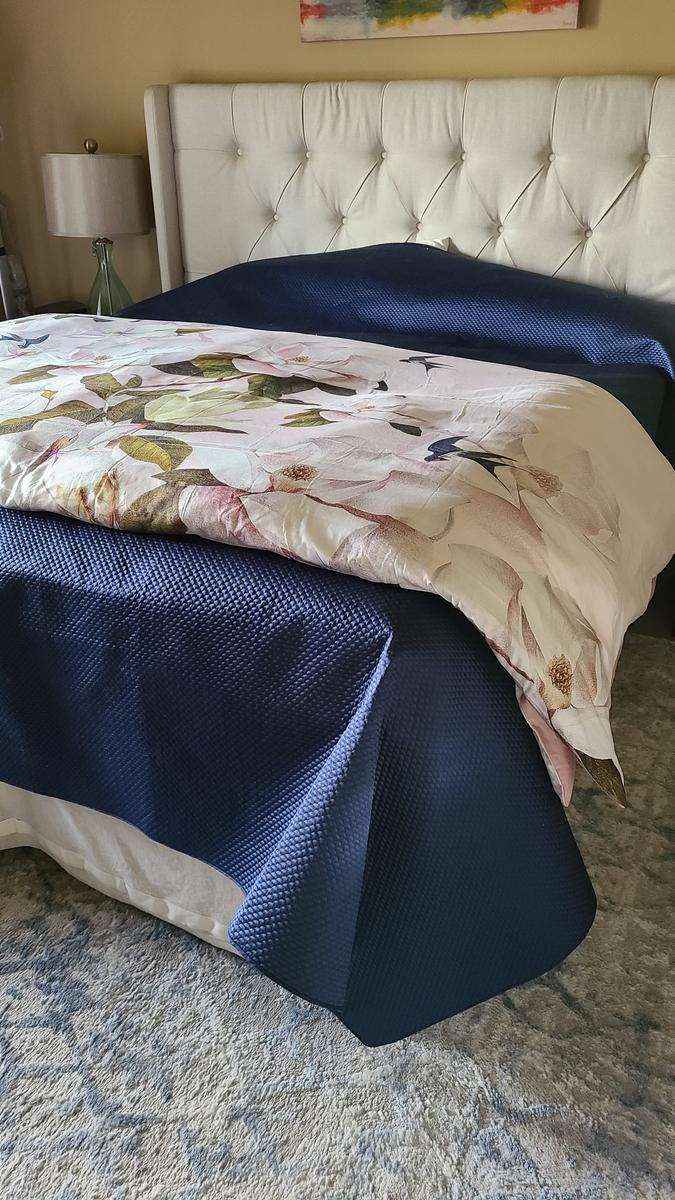 Review Thumbnail Image 0 204504701