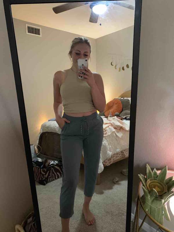 Review Thumbnail Image 0 215389182