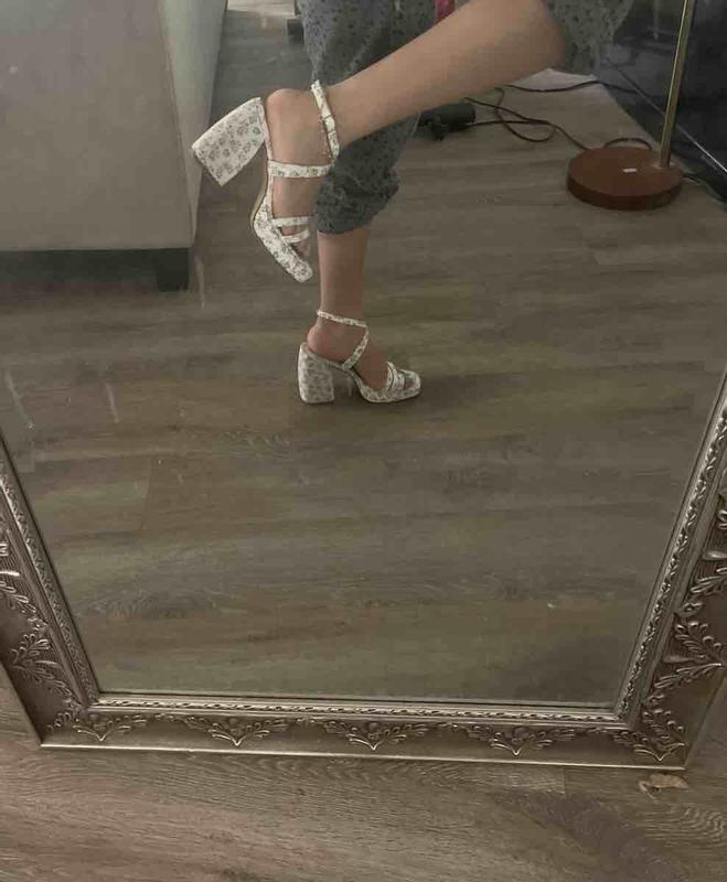 Review Thumbnail Image 0 216724090