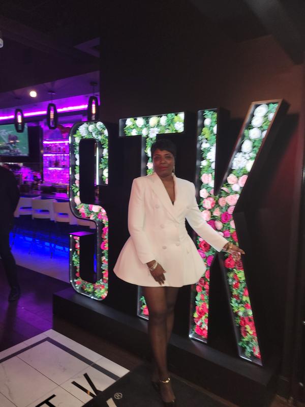 Review Thumbnail Image 0 247413999