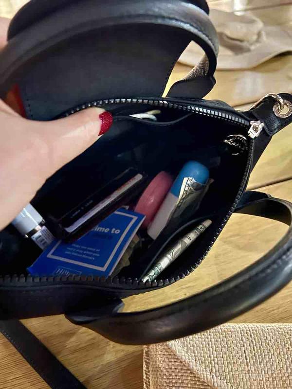 Customer photo for "Great size for travel/daily use! Adorablr mini-me!"