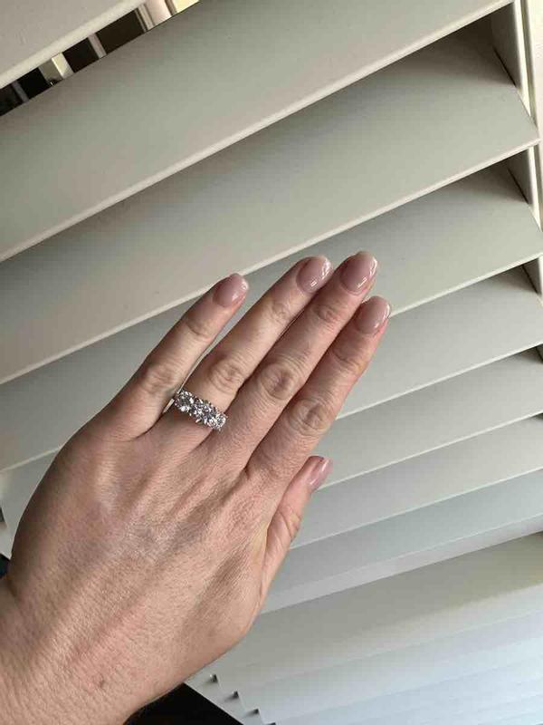 Review Thumbnail Image 1 228123169