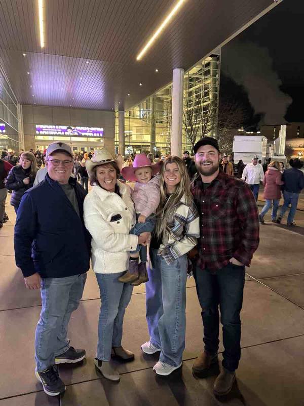 Review Thumbnail Image 0 239880704