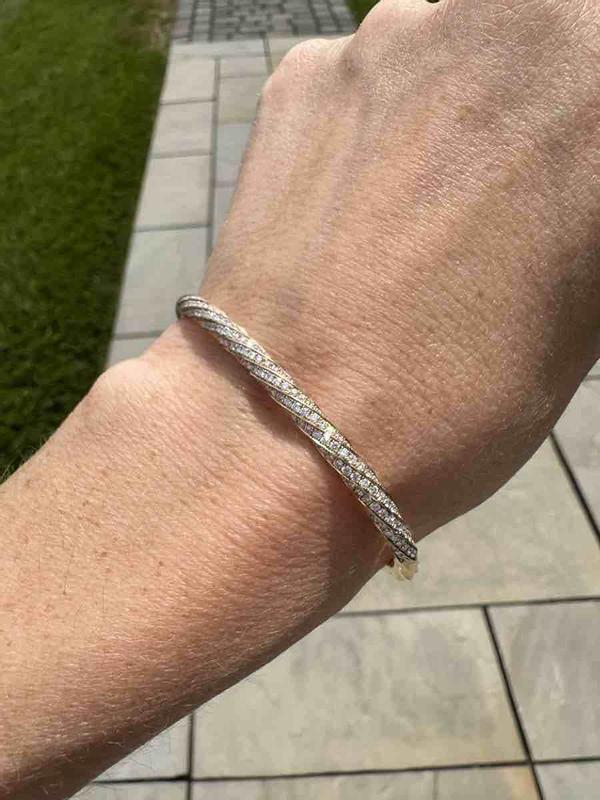 Review Thumbnail Image 1 235003825