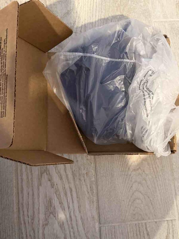 Customer photo for "used returned item received."
