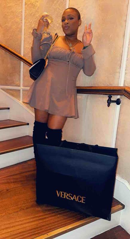 Review Thumbnail Image 0 232679880