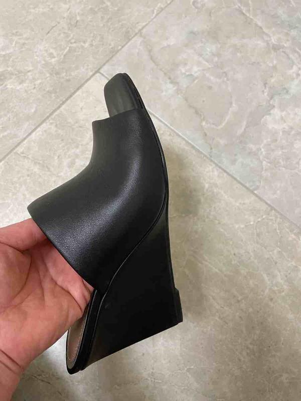 Review Thumbnail Image 1 220820100