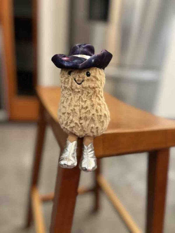 Review Thumbnail Image 0 249007686