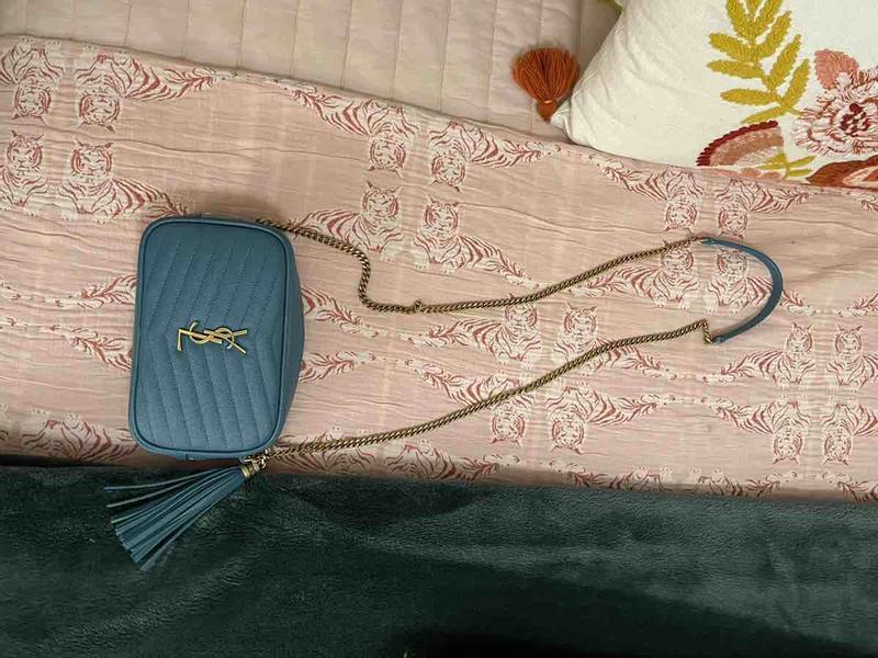 Review Thumbnail Image 0 215269259