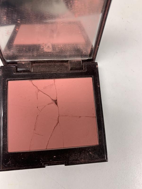 Customer photo for "Rcvd cracked"