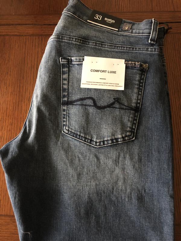 Review Thumbnail Image 0 229525923