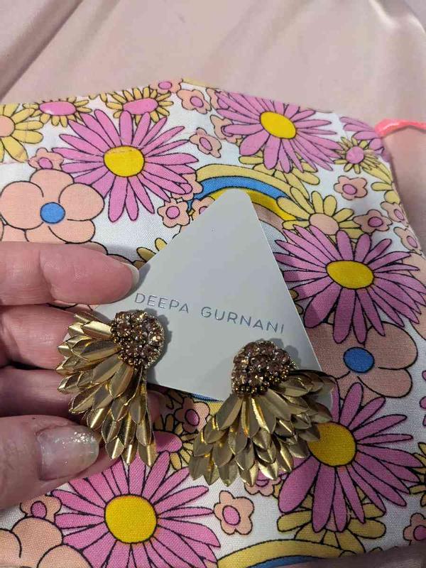 Review Thumbnail Image 2 235035173