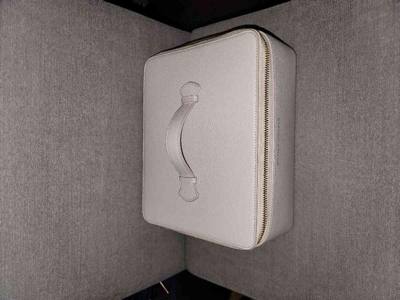 Review Thumbnail Image 0 229797806