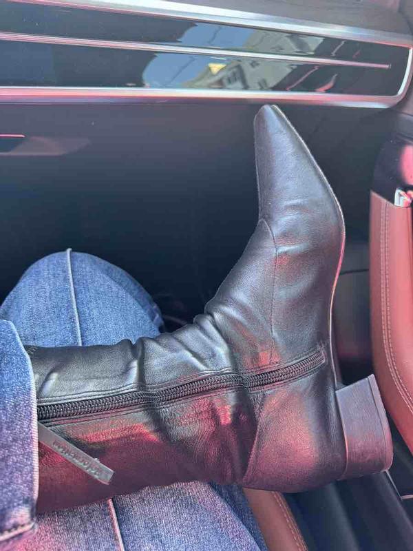 Review Thumbnail Image 0 238810762