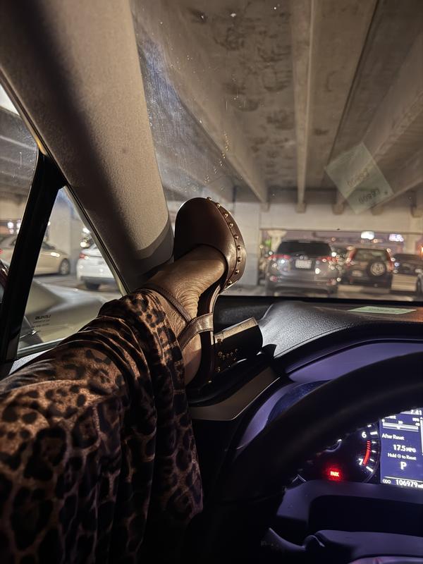 Review Thumbnail Image 1 247118958