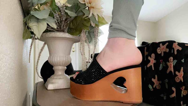 Review Thumbnail Image 0 232210240