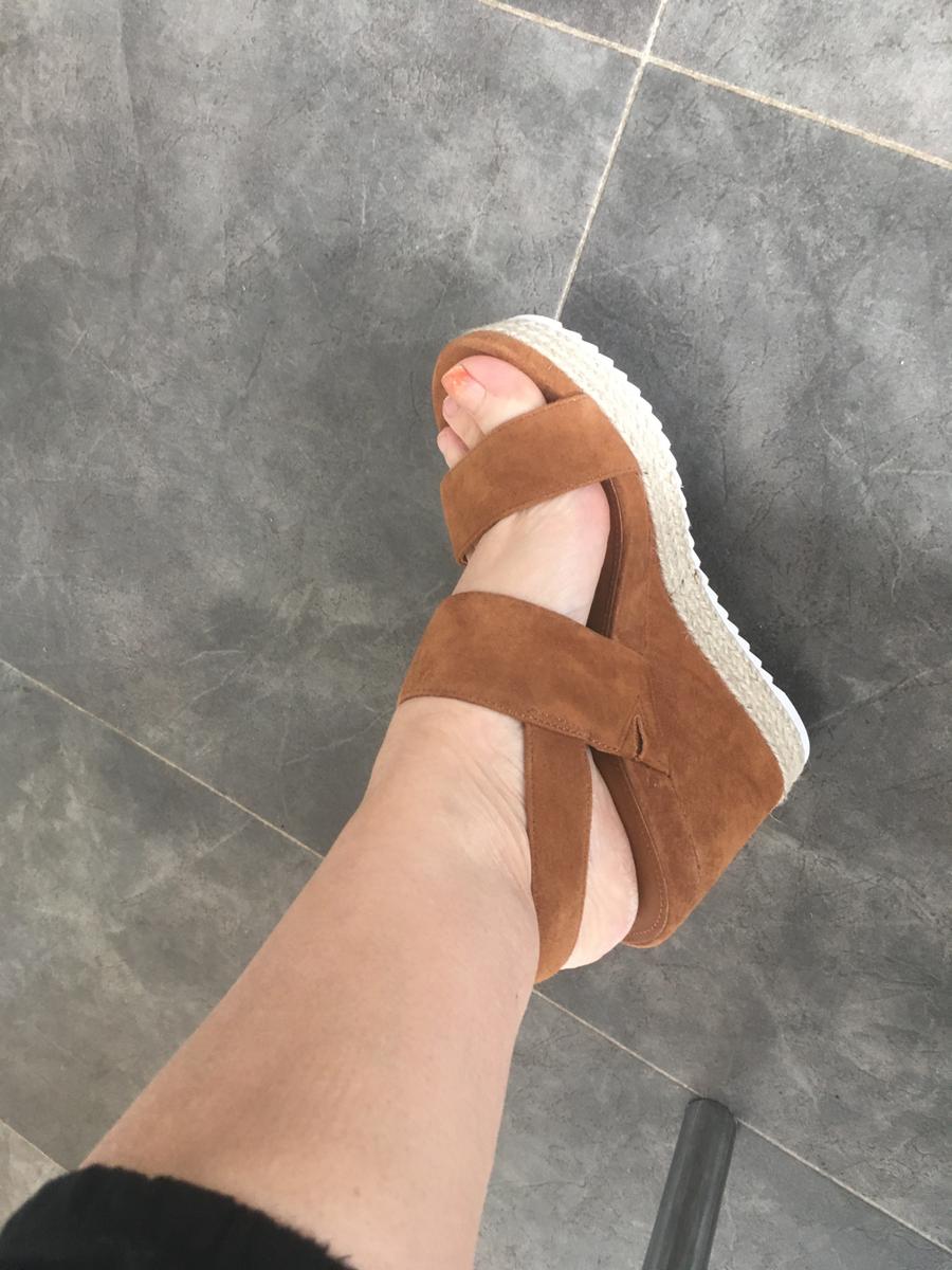 Review Thumbnail Image 0 194906875