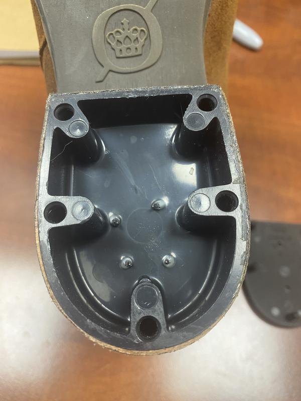 Customer photo for "Loved my first pair…this one though, not so much."