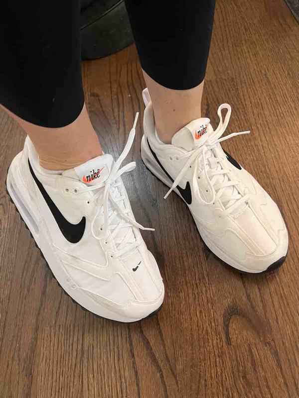 Review Thumbnail Image 1 218549271