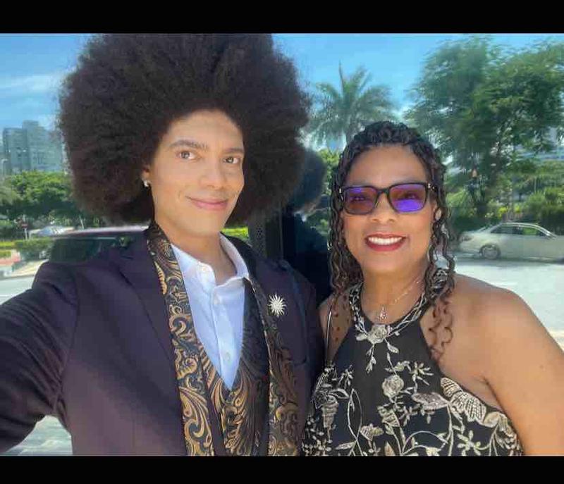 Review Thumbnail Image 0 245379676