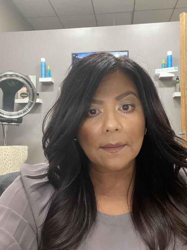 Customer photo for "Artistic master stylist"
