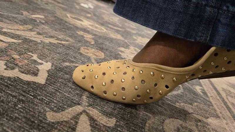 Review Thumbnail Image 0 248559306