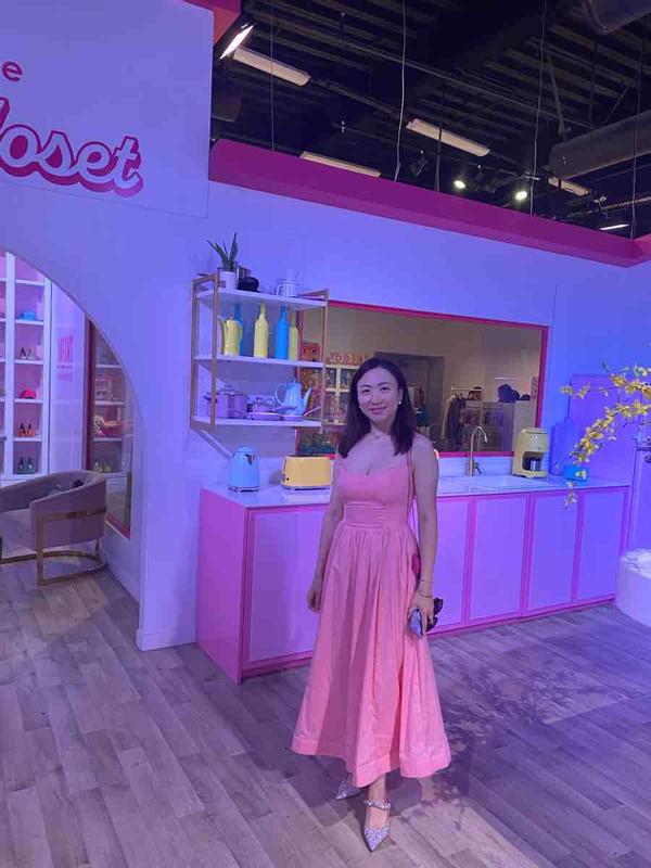 Customer photo for "felt like a Barbie"