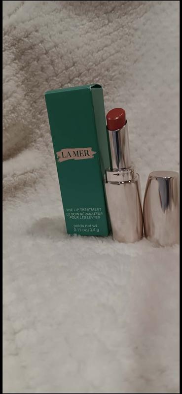 Customer photo for "Super hydrating lip treatment"