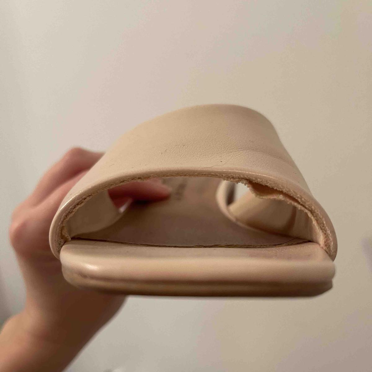 Review Thumbnail Image 0 208142078