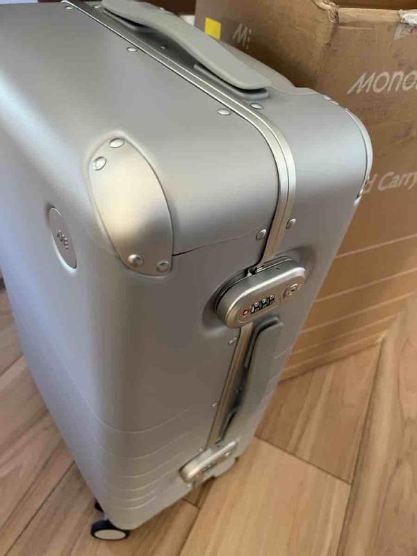 Customer photo for "Damaged Luggage"