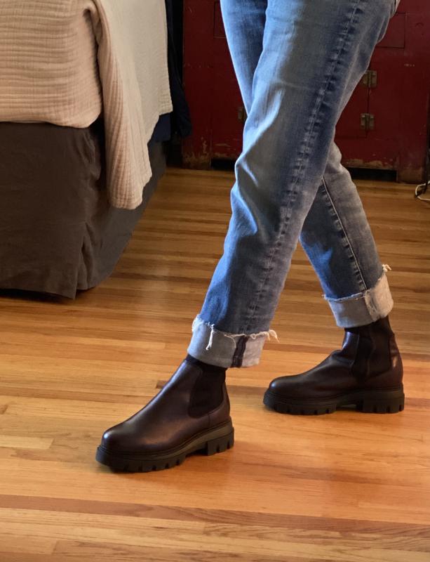 Review Thumbnail Image 0 235983186