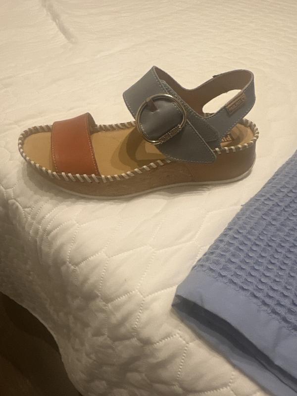 Review Thumbnail Image 0 249707609