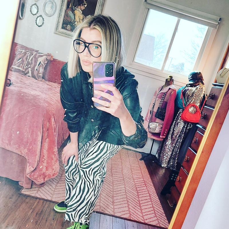 Black/green air jordan love