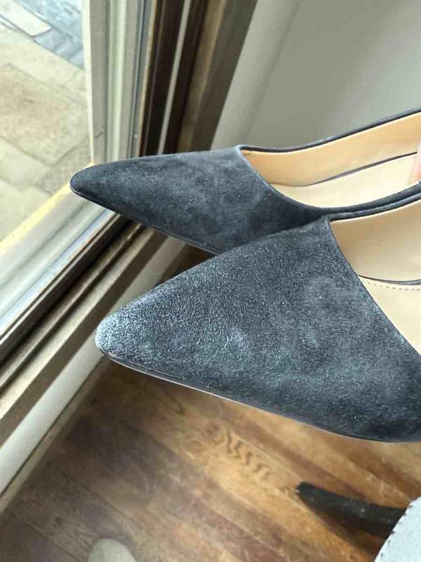 Customer photo for "sent me used shoes"