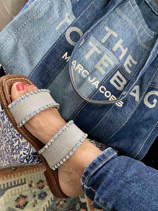 Review Thumbnail Image 1 218501856