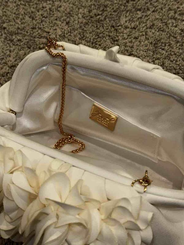 Review Thumbnail Image 5 249255825