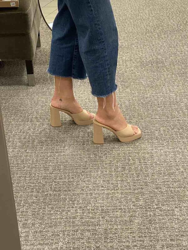 Review Thumbnail Image 0 216714790