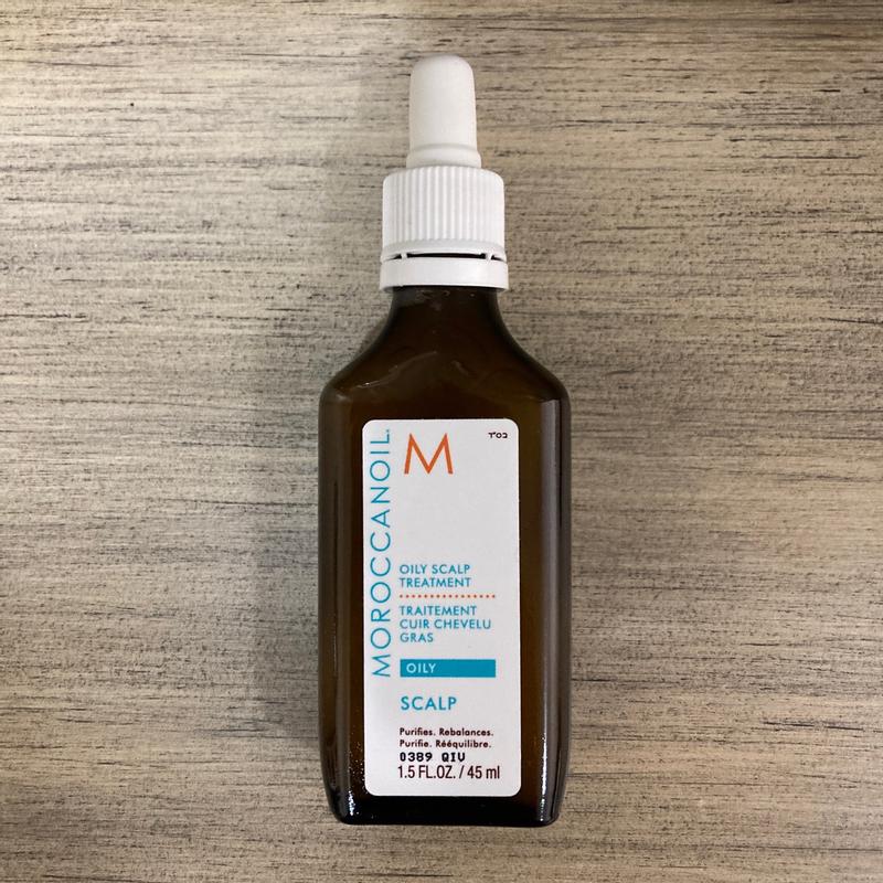 Customer photo for "Great for oily hair"