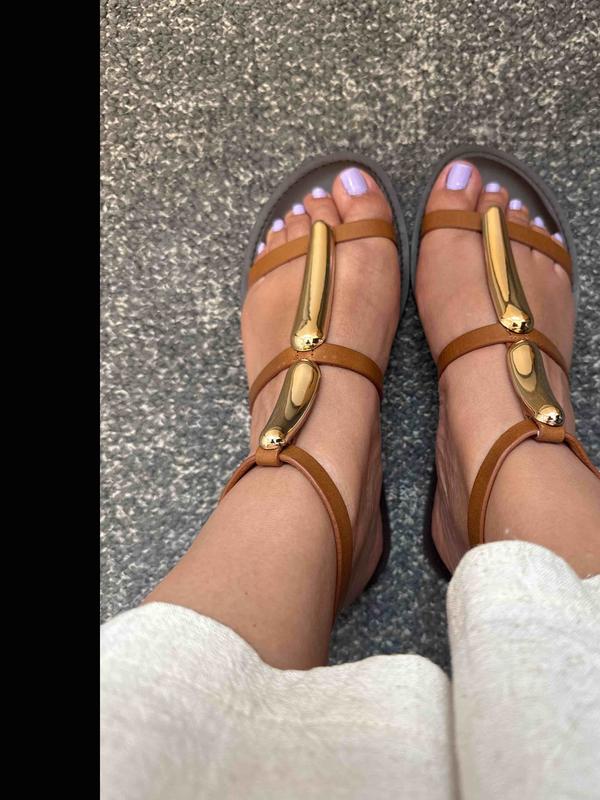 Review Thumbnail Image 0 243487311