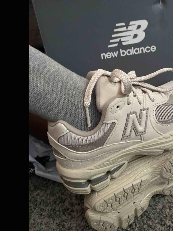 Customer photo for "Nice Looking Shoe"