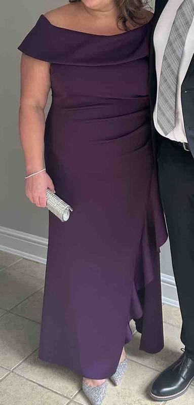 Review Thumbnail Image 0 245353413