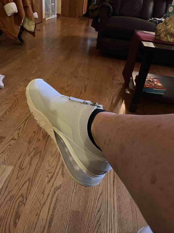 Review Thumbnail Image 0 228139794