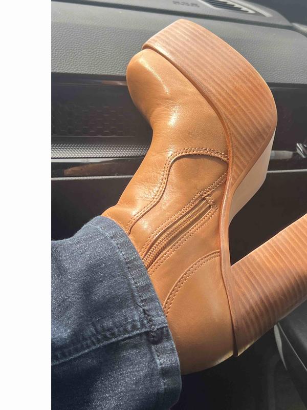 Review Thumbnail Image 0 228706221