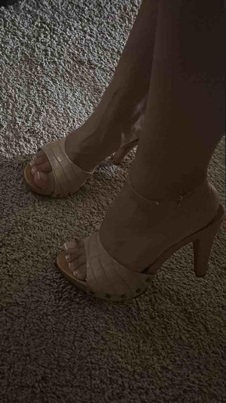 Review Thumbnail Image 0 244487409