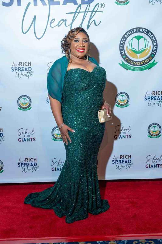 Review Thumbnail Image 0 220546448