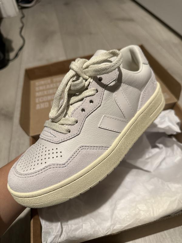Customer photo for "Exceptional comfort and perfect neutral"